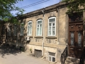 İcarəyə verilir 4 otaqlı 120 m2 ofis Nizami m.