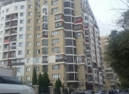 İcarəyə verilir 6 otaqlı 240 m2 yeni tikili Nərimanov r.