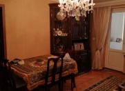 Satılır 2 otaqlı 45 m2 köhnə tikili Yasamal r.
