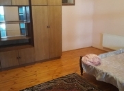 İcarəyə verilir 3 otaqlı 90 m2 həyət evi Əhmədli