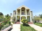 Satılır 6 otaqlı 450 m2 həyət evi Sulutəpə