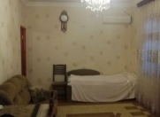Satılır 2 otaqlı 45 m2 köhnə tikili Yeni Yasamal