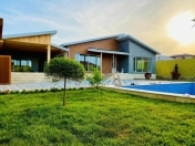 Satılır 4 otaqlı 200 m2 bağ evi Mərdəkan