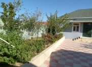 Satılır 4 otaqlı 120 m2 bağ evi Albalı