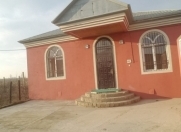 Satılır 4 otaqlı 110 m2 həyət evi Ramana