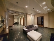 İcarəyə verilir 4 otaqlı 185 m2 yeni tikili Nəsimi r.