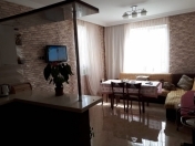 Satılır 6 otaqlı 240 m2 həyət evi Mehdiabad