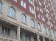 Satılır 4 otaqlı 180 m2 yeni tikili Tibb Universiteti