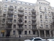 İcarəyə verilir 1 otaqlı 40 m2 köhnə tikili Sahil m.