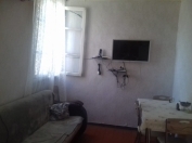 Satılır 1 otaqlı 30 m2 həyət evi Nizami m.