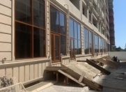 Satılır 2 otaqlı 250 m2 obyekt Metropark