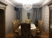 Satılır 3 otaqlı 140 m2 yeni tikili Memar Əcəmi m.