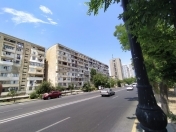 Satılır 3 otaqlı 80 m2 köhnə tikili Yasamal parkı