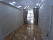 Satılır 2 otaqlı 60 m2 yeni tikili Tibb Universiteti