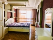 İcarəyə verilir 3 otaqlı 150 m2 yeni tikili Nəriman Nərimanov m.