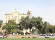 İcarəyə verilir 3 otaqlı 65 m2 ofis Səbail r.