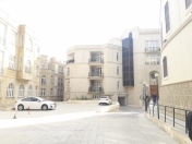 İcarəyə verilir 3 otaqlı 65 m2 ofis İçəri Şəhər m.