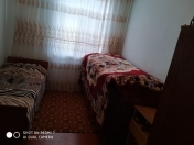 Satılır 5 otaqlı 93 m2 köhnə tikili Qaradağ r.