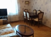 Satılır 2 otaqlı 60 m2 köhnə tikili Əhmədli m.