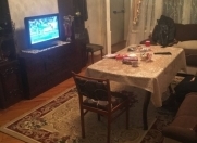 Satılır 4 otaqlı 120 m2 köhnə tikili Rəssamlıq Akademiyası