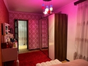 Satılır 2 otaqlı 50 m2 köhnə tikili Dövlət Statistika Komitəsi