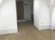 İcarəyə verilir 3 otaqlı 65 m2 obyekt Nizami m.