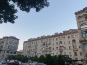 Satılır 3 otaqlı 68 m2 köhnə tikili İzmir parkı