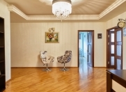 İcarəyə verilir 3 otaqlı 172 m2 yeni tikili Şah İsmayıl Xətai m.