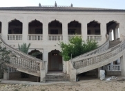 Satılır 8 otaqlı 350 m2 həyət evi Şüvəlan