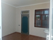 Satılır 4 otaqlı 130 m2 həyət evi Binəqədi