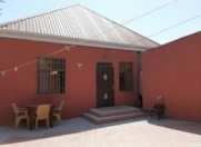 Satılır 4 otaqlı 200 m2 həyət evi Ramana