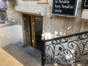 Satılır 3 otaqlı 80 m2 obyekt Nizami m.