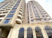 Satılır 20 otaqlı 2000 m2 obyekt Musabəyov parkı