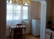 İcarəyə verilir 1 otaqlı 38 m2 köhnə tikili 9 mkr