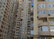 Satılır 3 otaqlı 135 m2 yeni tikili 8 mkr