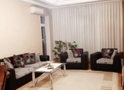 İcarəyə verilir 3 otaqlı 130 m2 yeni tikili İnşaatçılar m.