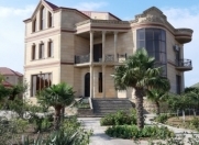İcarəyə verilir 6 otaqlı 600 m2 bağ evi Buzovna