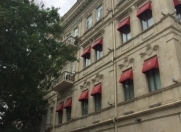 Satılır 5 otaqlı 140 m2 ofis İçəri Şəhər m.