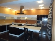 İcarəyə verilir 3 otaqlı 140 m2 yeni tikili Nəriman Nərimanov m.