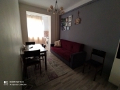 Satılır 3 otaqlı 61 m2 köhnə tikili Əhmədli m.
