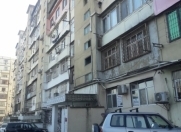 Satılır 3 otaqlı 90 m2 köhnə tikili İnşaatçılar m.