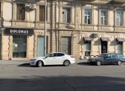 Satılır 2 otaqlı 50 m2 köhnə tikili Yasamal r.