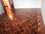 Satılır 3 otaqlı 100 m2 köhnə tikili İnşaatçılar m.