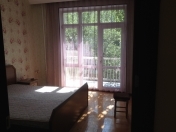 İcarəyə verilir 2 otaqlı 60 m2 köhnə tikili Hüseyn Cavid parkı