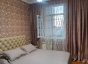 Satılır 2 otaqlı 70 m2 yeni tikili Ukrayna dairəsi