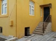 Satılır 7 otaqlı 120 m2 həyət evi Y.Ramana