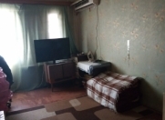 Satılır 3 otaqlı 80 m2 köhnə tikili Ukrayna dairəsi