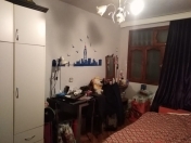 Satılır 1 otaqlı 60 m2 köhnə tikili Gənclik m.