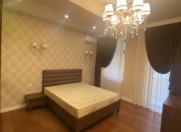 Satılır 3 otaqlı 110 m2 yeni tikili Bakı Dövlət Universiteti