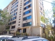 Satılır 4 otaqlı 100 m2 köhnə tikili Azadlıq prospekti m.